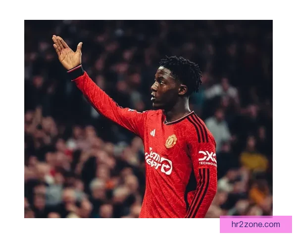 18岁梅努两战跑动全队第一成为曼联新中场引擎青春风暴核心崛起